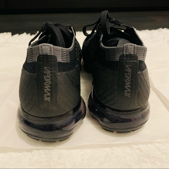 Nike Air Vapormax Flyknit - Picture 5 of 8